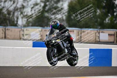 media/Apr-18-2025-TrackDaz (Fri) [[45f5874c44]]/B Group/Session 4 (Turn 6 - Outside)/